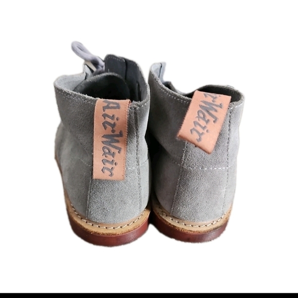 Dr. Martens Mens Gray Suede Manton Desert 2 Eye Boot 11 main image 12